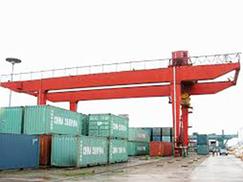 common quay gantry crane 