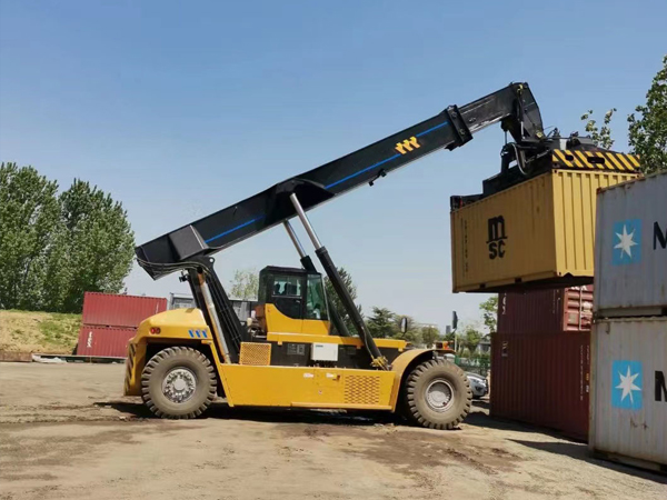 45 Ton Reach Stacker for Sale
