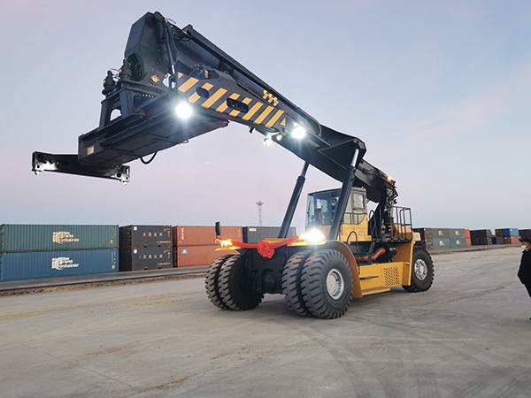 Container Reach Stacker 45 Ton for Sale