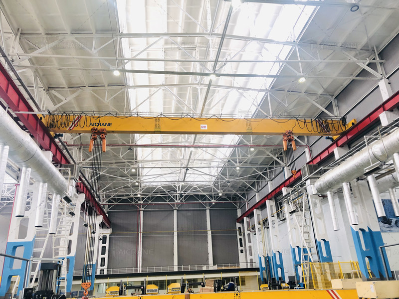 Electric single-girder bridge cranes