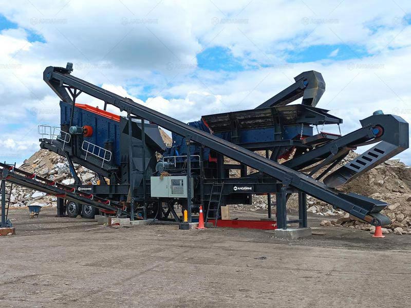 Mobile Impact Crusher for Processing Concrete in Colombia