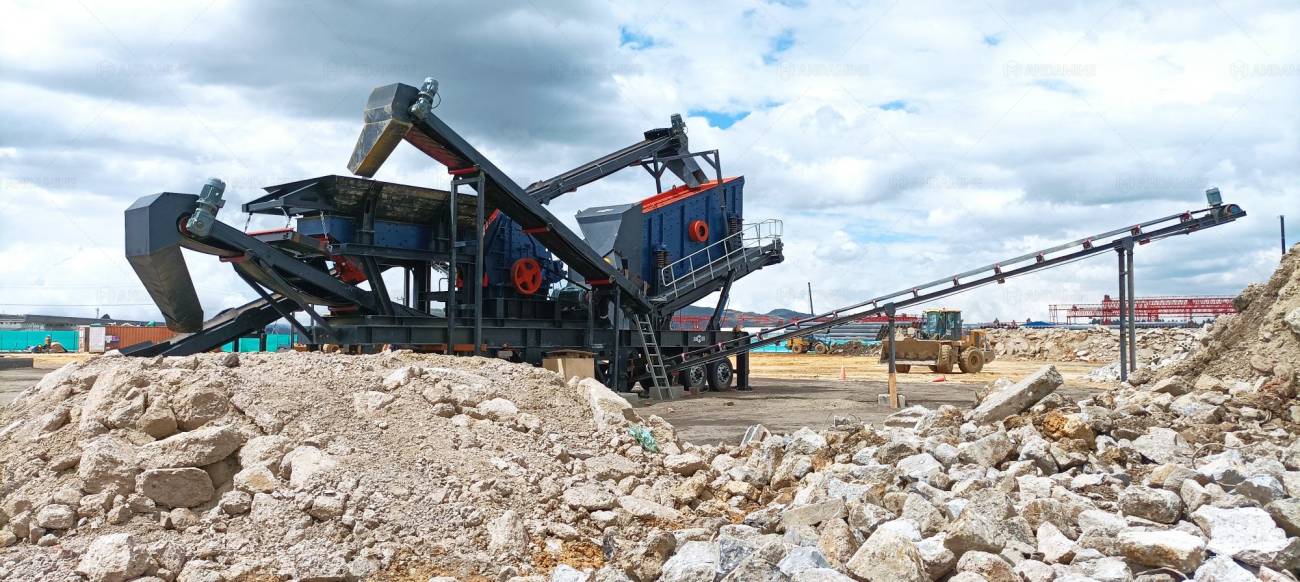 mobile impact crusher for construction waste recycling in Colombia